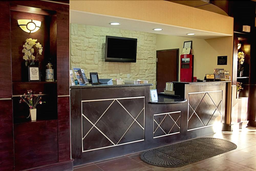 Best Western Bowie Inn & Suites Εξωτερικό φωτογραφία
