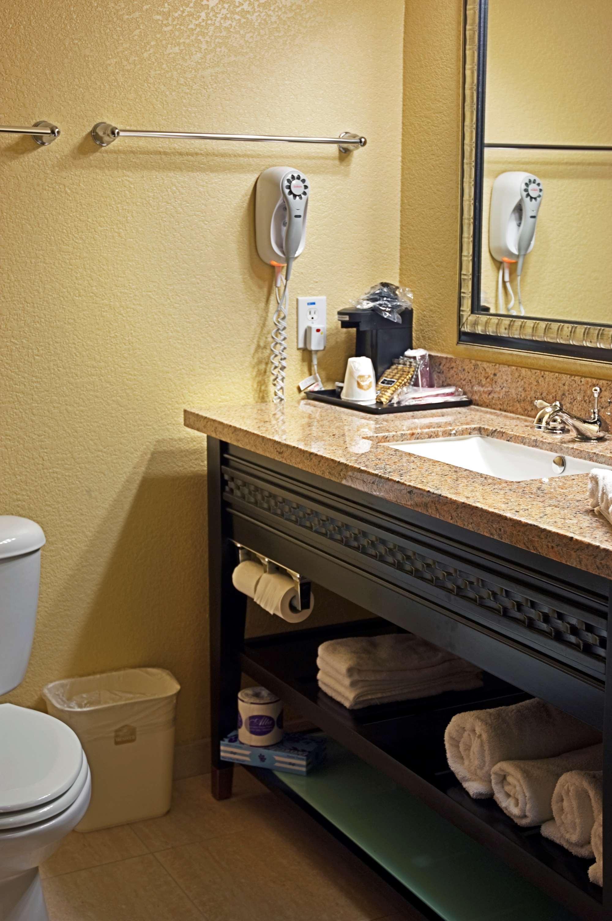 Best Western Bowie Inn & Suites Εξωτερικό φωτογραφία
