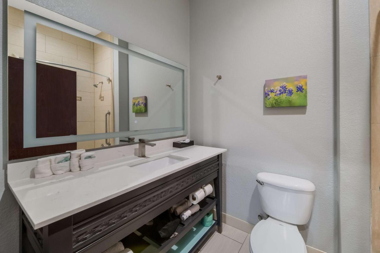 Best Western Bowie Inn & Suites Εξωτερικό φωτογραφία